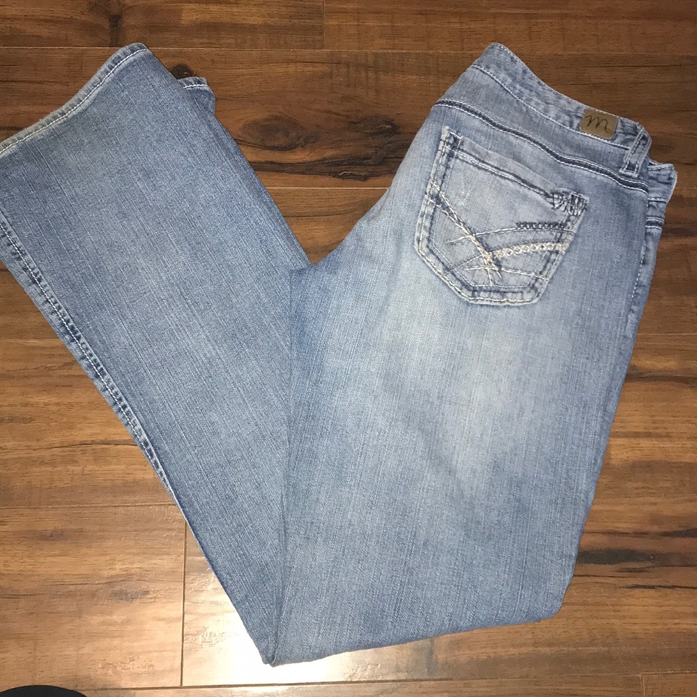 Buckle Madison Jeans
